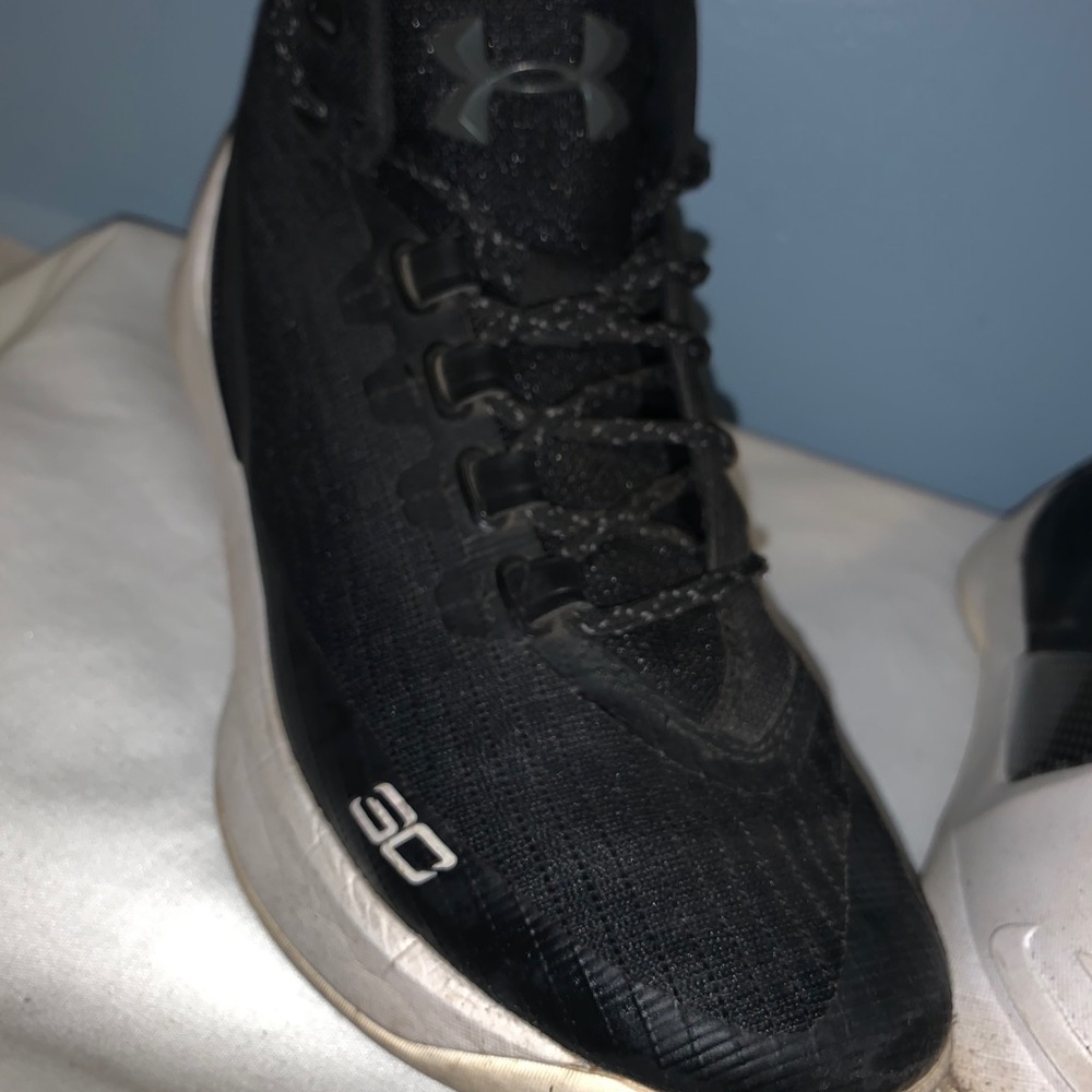 Curry Sneakers